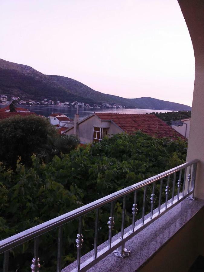 Kreso I Niko Apartment Grebastica Exterior photo